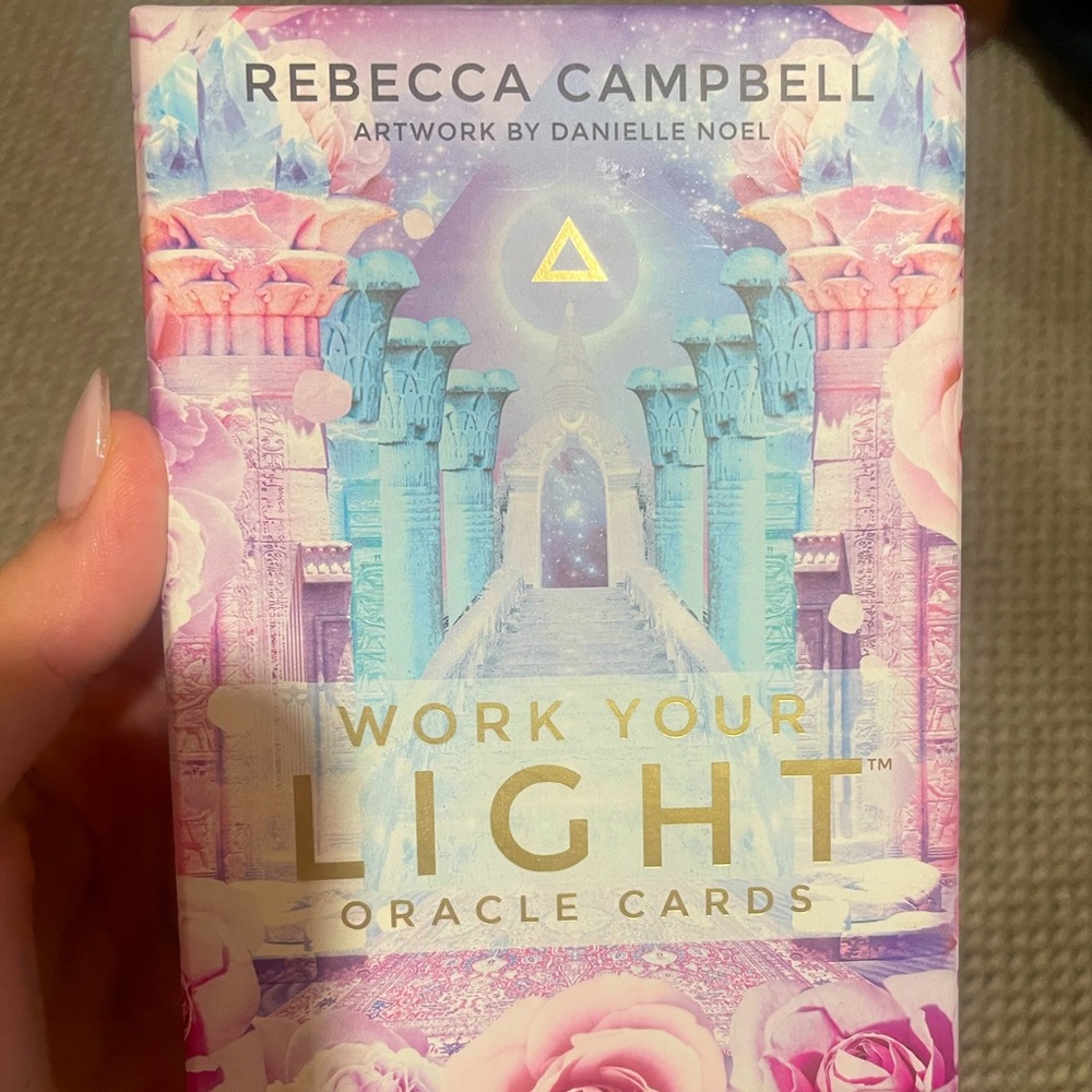 Oracle tarot cards